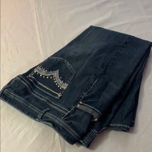 Magnet Jeans Capris, Size 14, NWOT, MAKE AN OFFER!!!